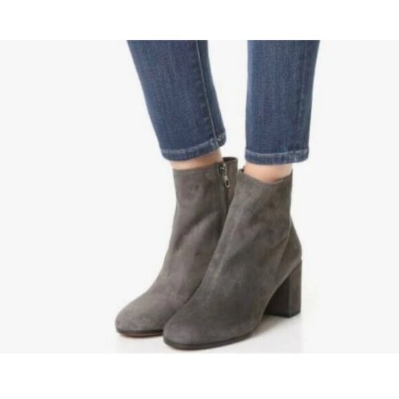 Vince Gray Suede Ankle Boots Women’s Size 9M EUR 39 Block Heel Zip Booties - Picture 14 of 14